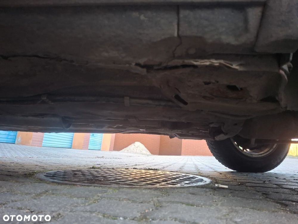 Volkswagen Polo - 11