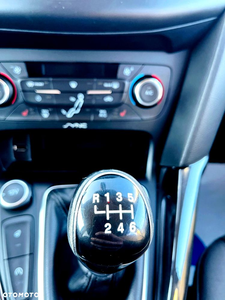 Ford Focus - 21
