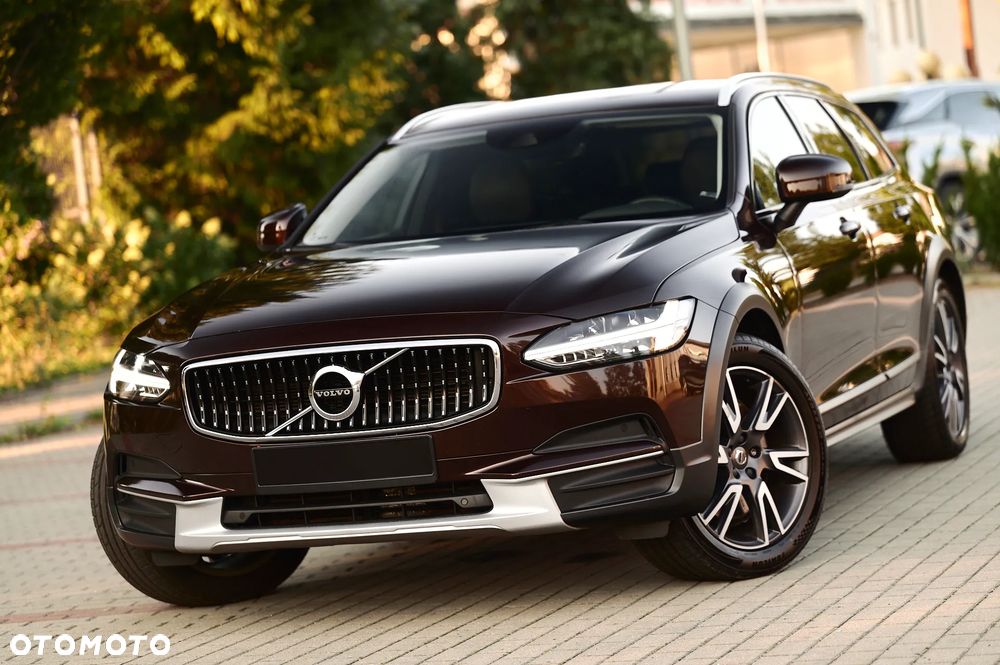 Volvo V90 Cross Country D5 SCR AWD Pro - 18