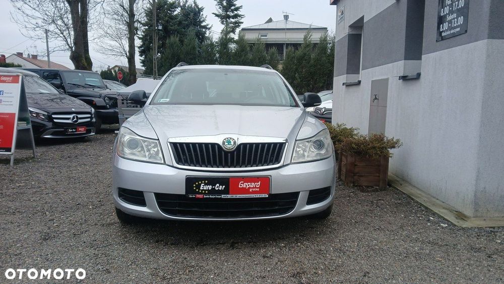 Skoda Octavia - 2