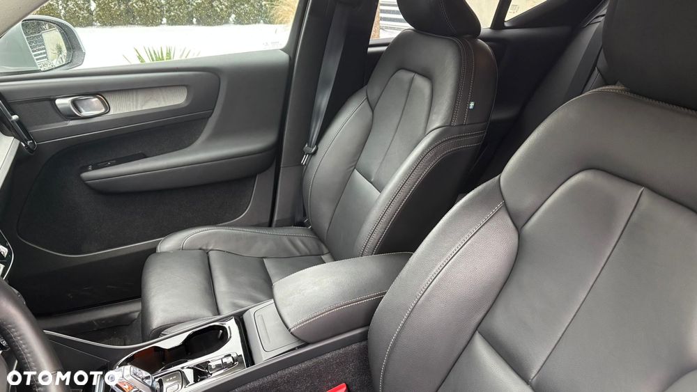 Volvo XC 40 B4 B Geartronic Momentum - 15