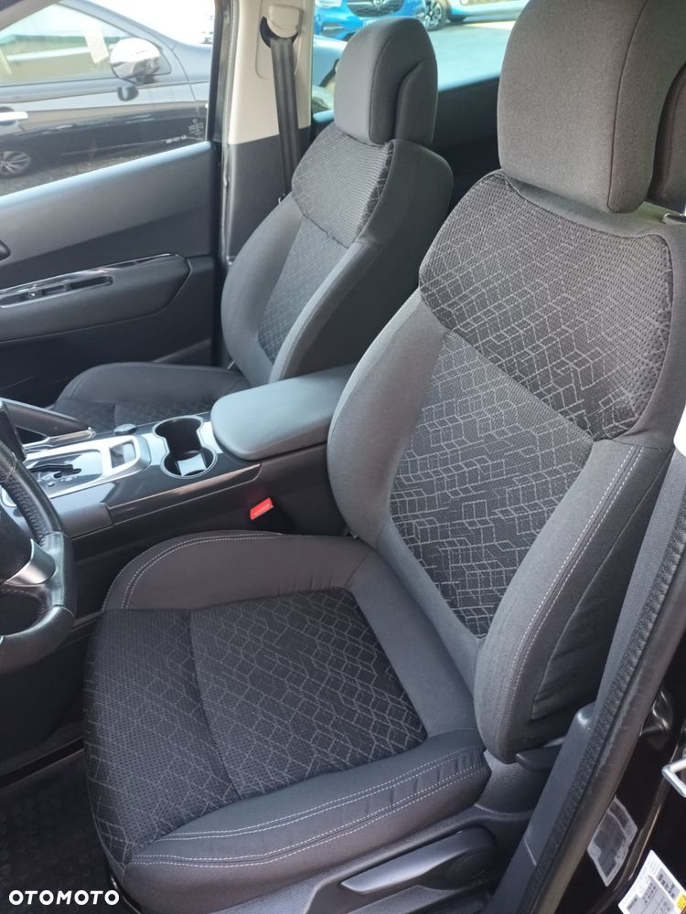Peugeot 3008 1.6 BlueHDi Allure S&S EAT6 - 22
