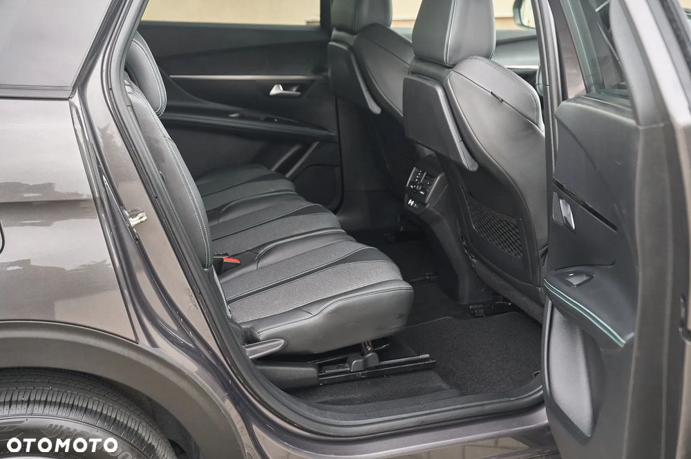Peugeot 5008 BlueHDi 130 Allure - 30