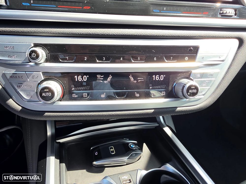 BMW 745 e iPerformance Pack M Auto - 20