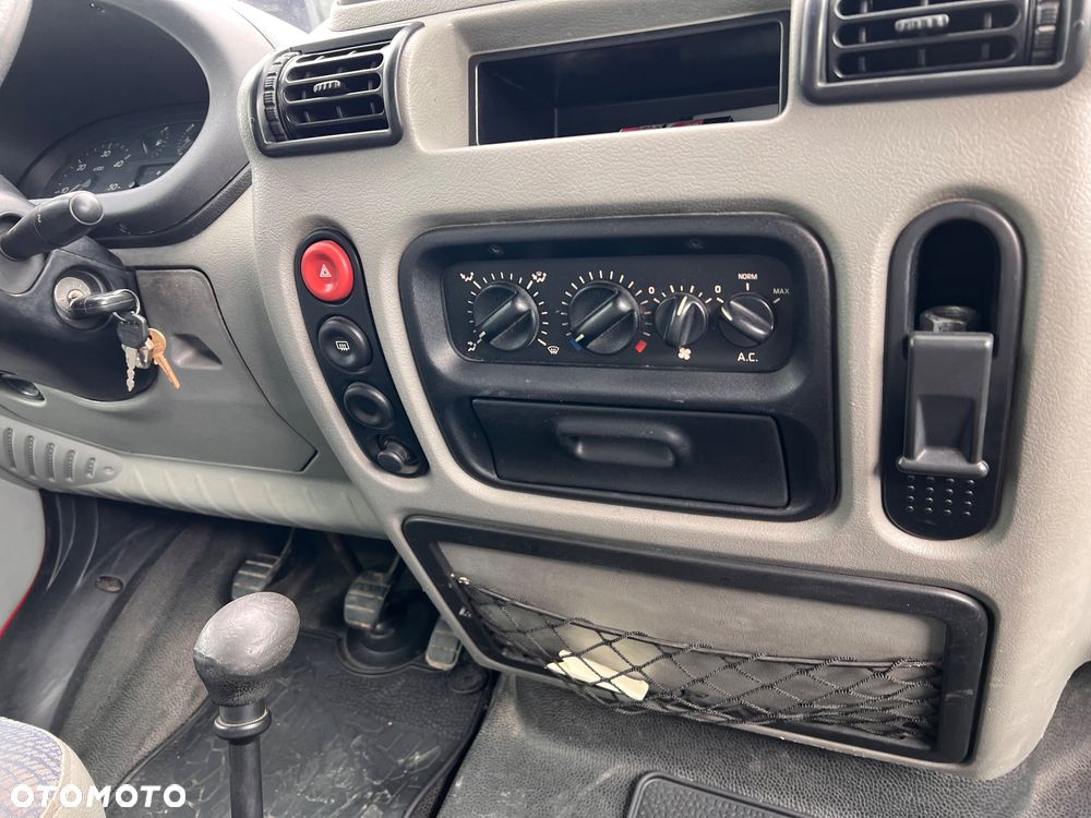 Renault Master - 17
