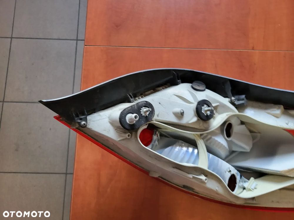 LAMPA LEWA TYŁ OPEL INSIGNIA A - 8