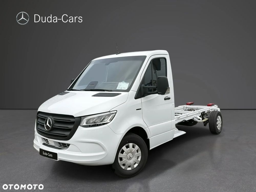 Mercedes-Benz Sprinter - 1