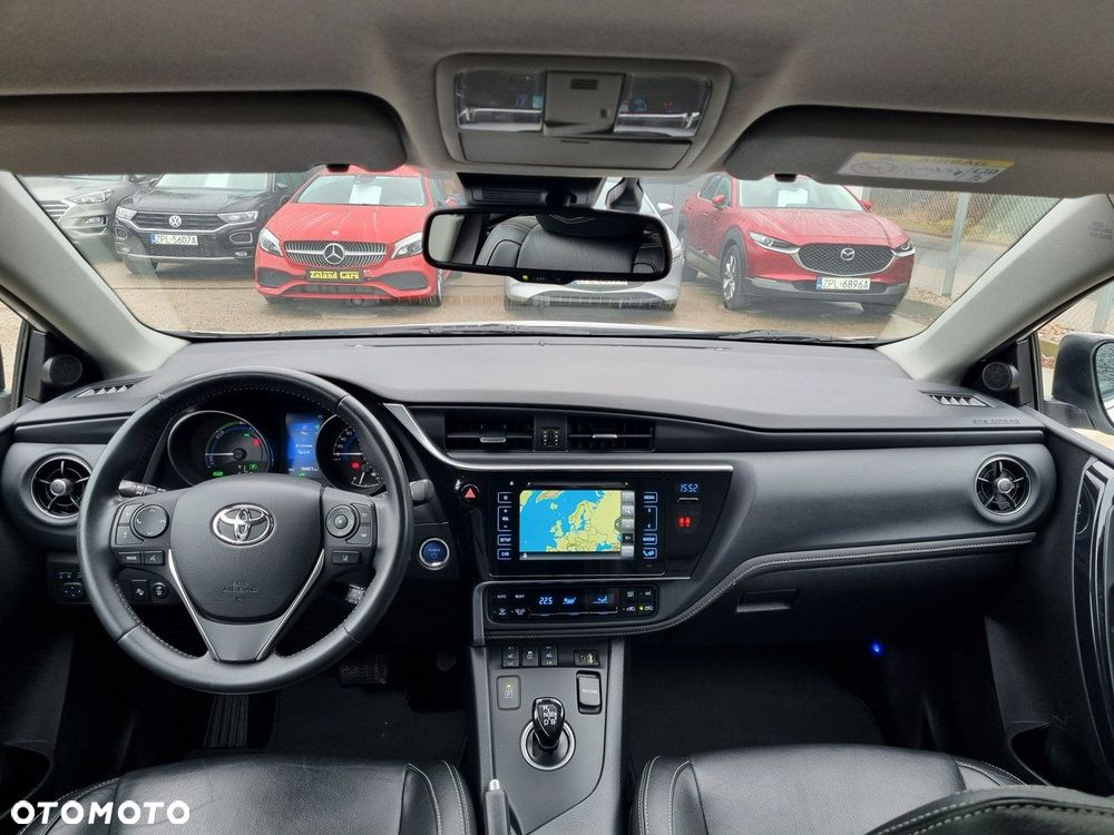 Toyota Auris Hybrid 135 Prestige - 14