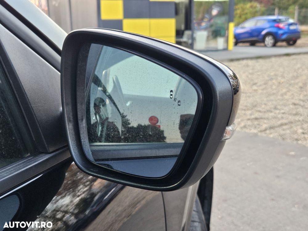 Ford Kuga 2.5 Duratec FHEV ST-LINE - 19