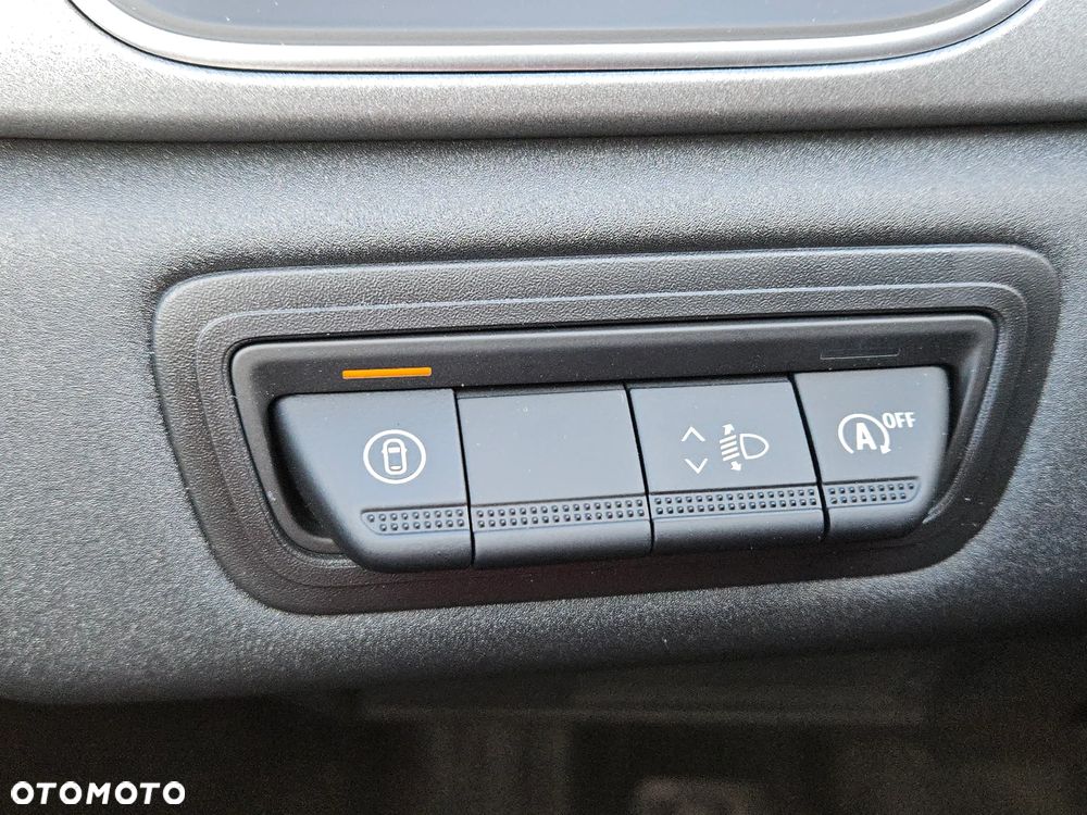 Renault Captur 1.3 TCe mHEV Techno EDC - 28