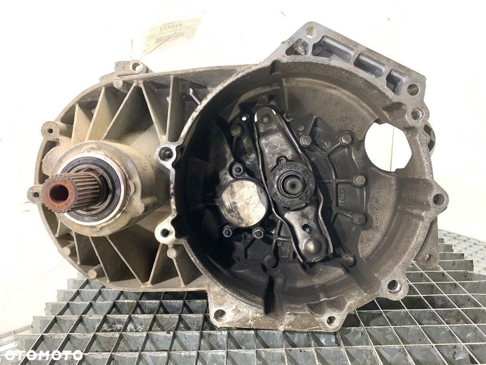 SKRZYNIA BIEGÓW  VW TRANSPORTER / CARAVELLE VI Autobus (SGB, SGJ, SHB, SHJ) 2015 - 2022 2.0 TDI 81 - 1