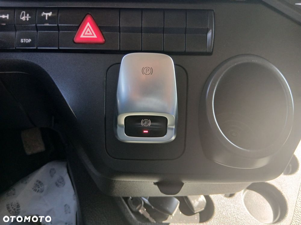Mercedes-Benz AROCS 1851 4x4 EURO6 - 17