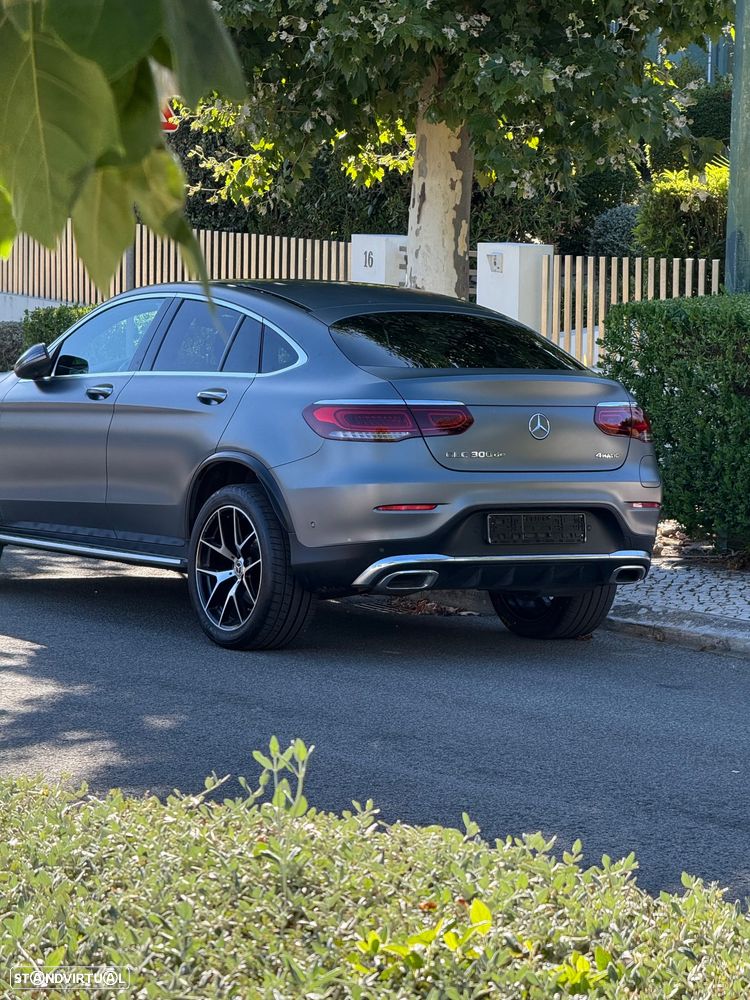 Mercedes-Benz GLC 300 de 4Matic 9G-TRONIC AMG Line - 34