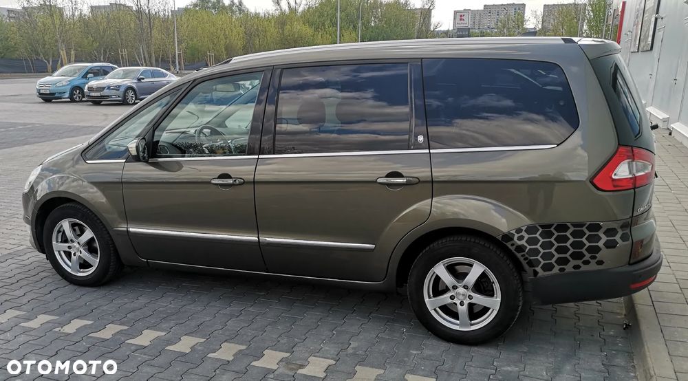 Ford Galaxy 2.0 TDCi Platinium X (Ghia) - 11