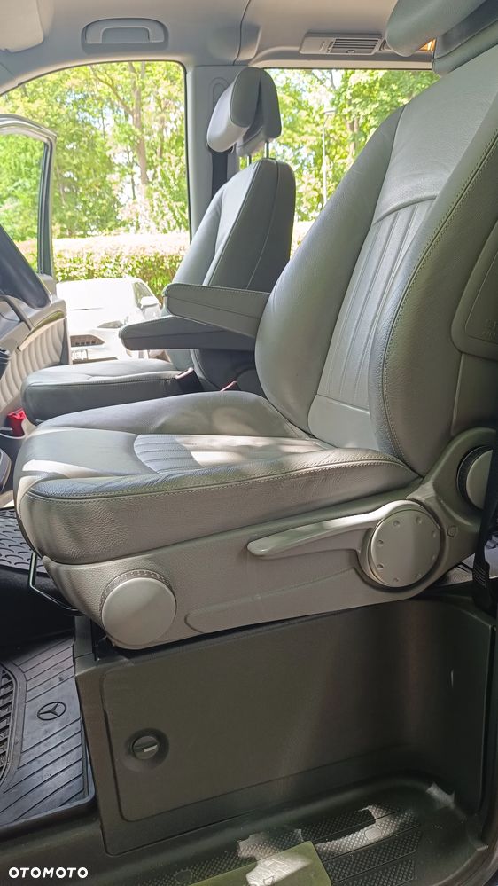 Mercedes-Benz Viano - 29