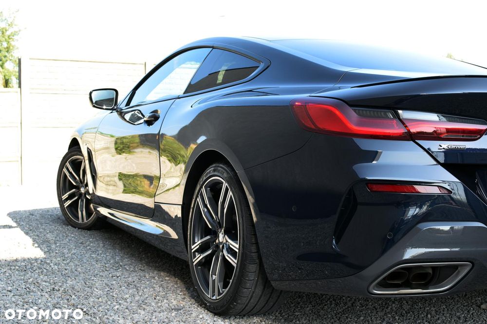 BMW Seria 8 - 1