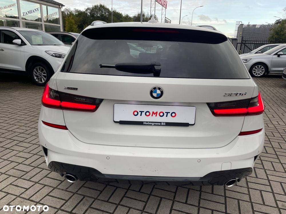 BMW Seria 3 320d M Sport sport - 9