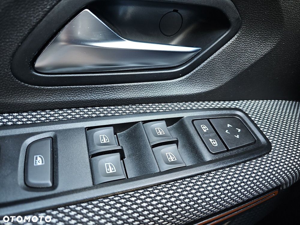 Dacia Sandero Stepway - 23