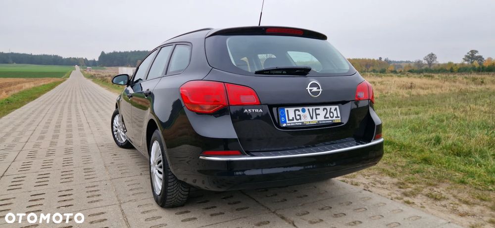 Opel Astra 1.6 Style - 20