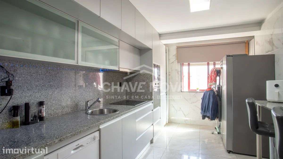 T3 Condominio Fechado c/ Lugar de Garagem em Rio Tinto - Grande imagem: 5/30