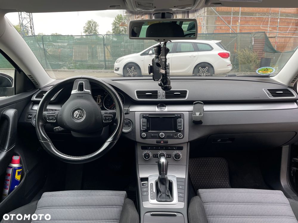 Volkswagen Passat - 7