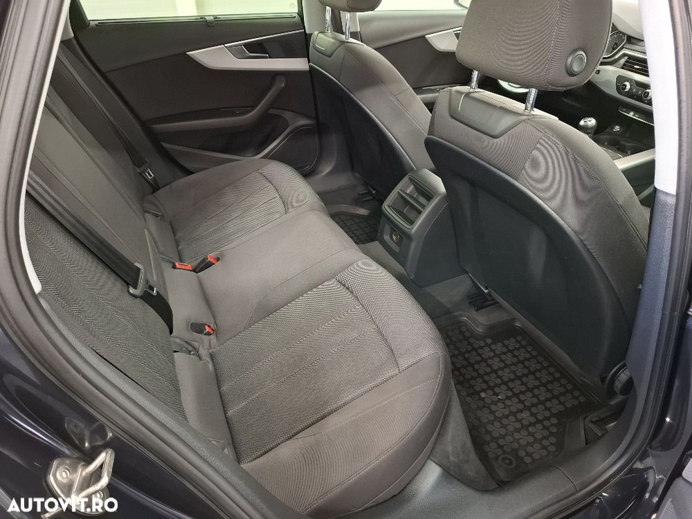 Audi A4 Avant 2.0 TDI - 14