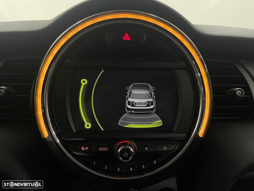 MINI 5 Portas Cooper D - 42