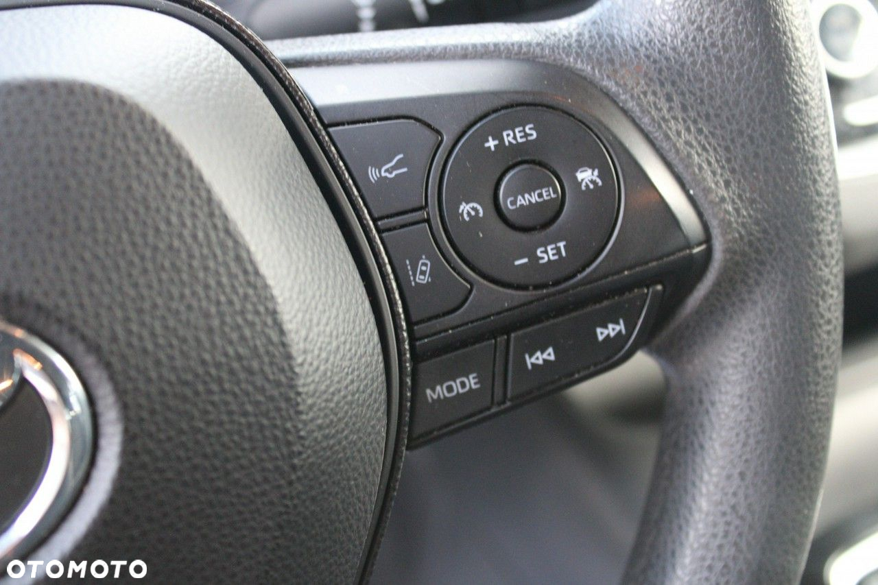 Toyota Corolla - 17