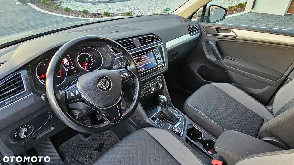 Volkswagen Tiguan - 15