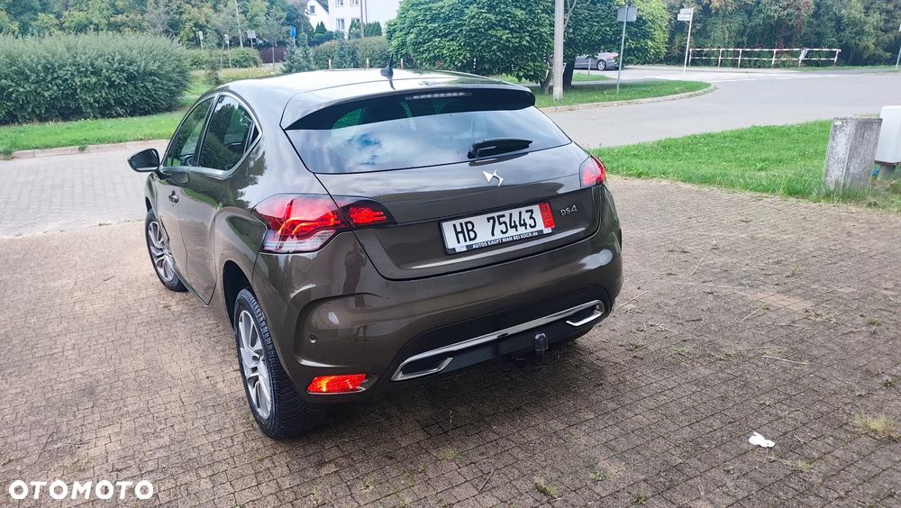 DS Automobiles DS 4 - 7