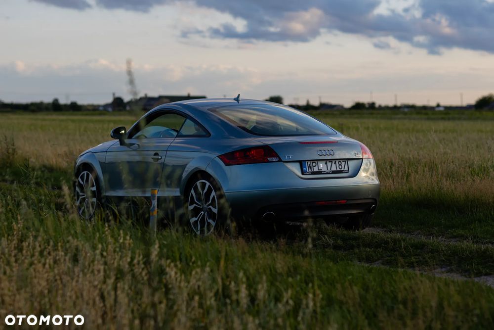 Audi TT Coupé 3.2 Quattro DSG - 33