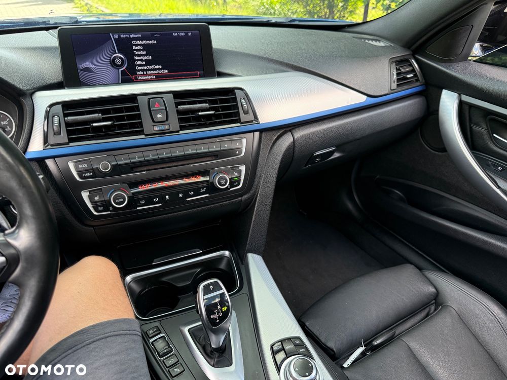 BMW Seria 3 - 16