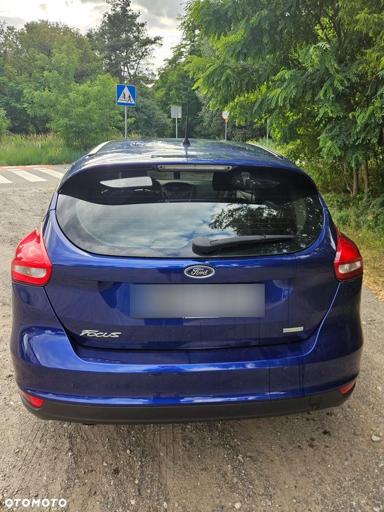 Ford Focus - 11
