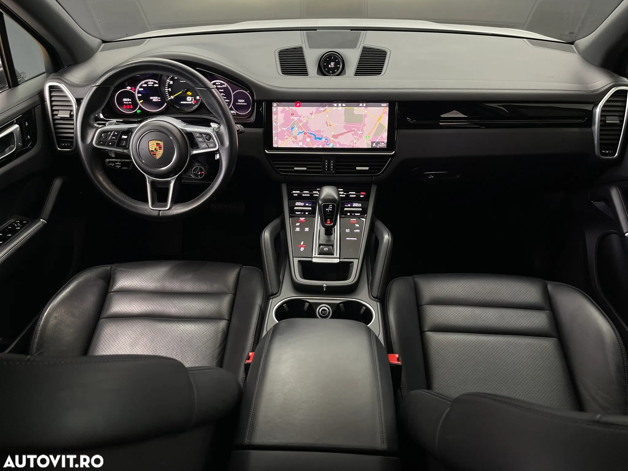 Porsche Cayenne - 15