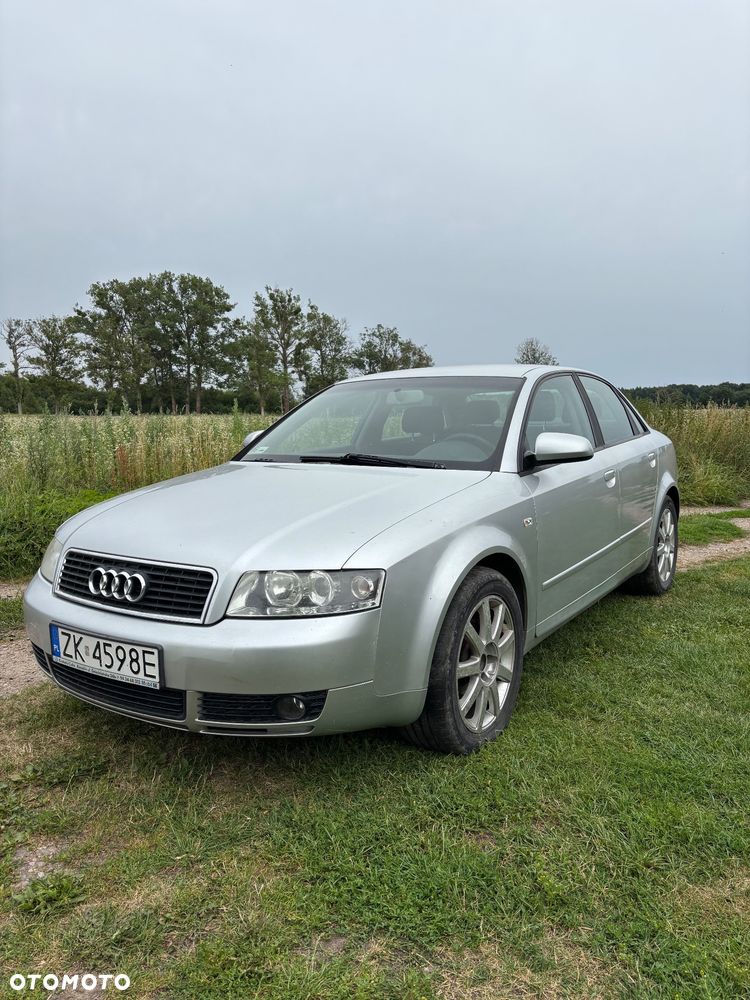 Audi A4 Limousine 2.0 FSI - 1