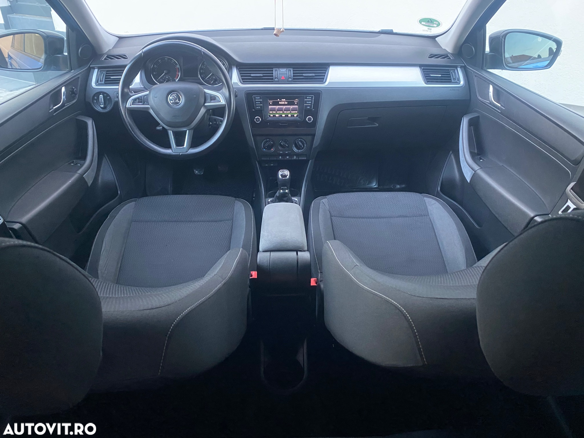 Skoda RAPID Spaceback 1.2 TSI Style - 8