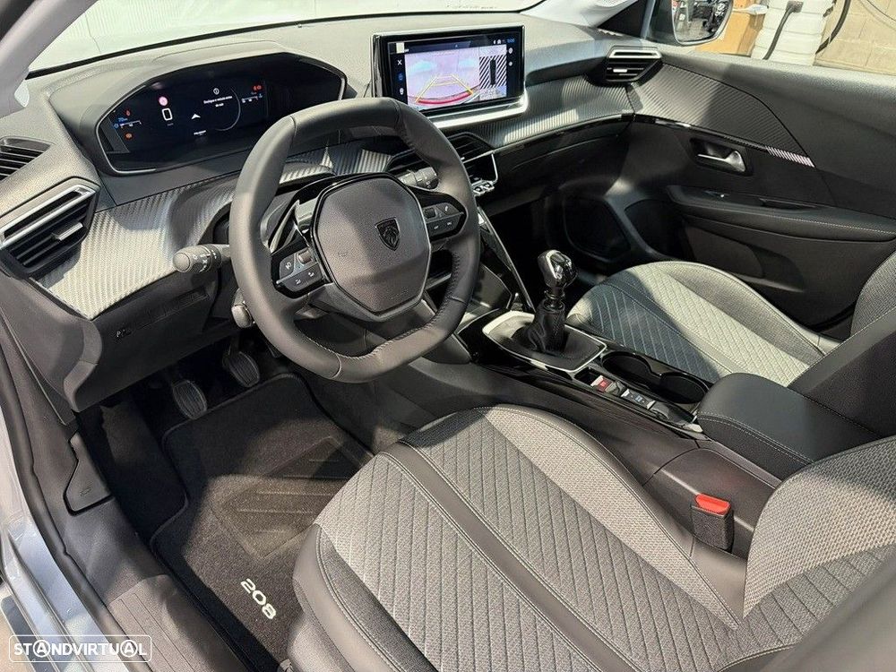 Peugeot 208 1.2 PureTech Allure - 11