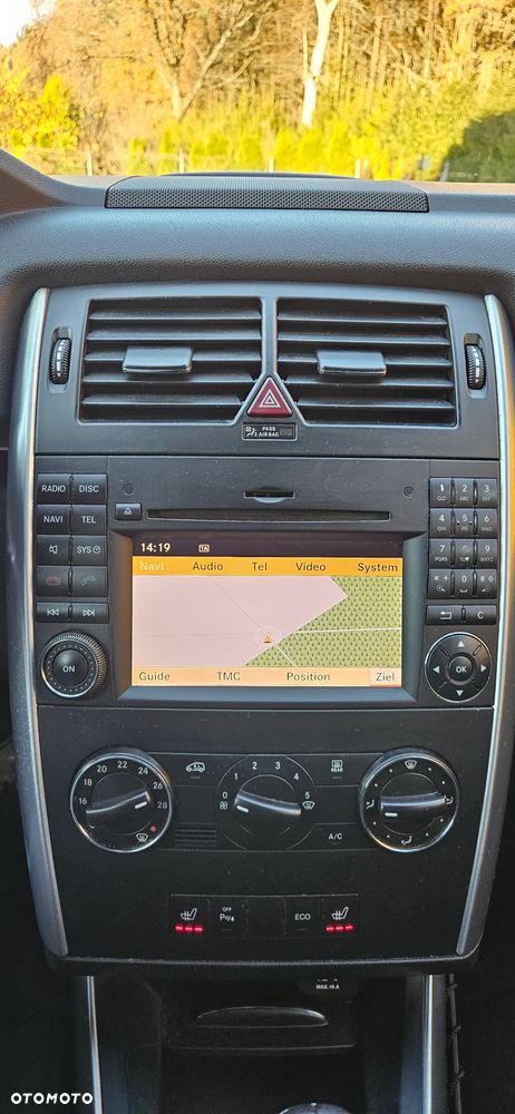 Mercedes-Benz Klasa B 180 BlueEffICIENCY - 16