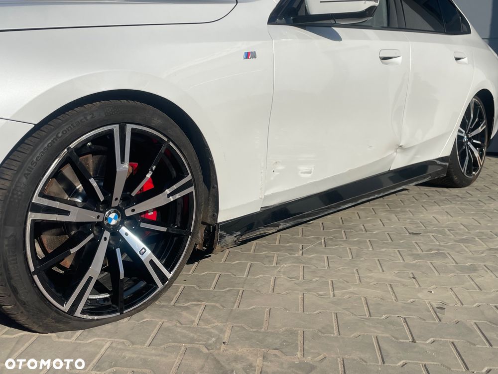 BMW Seria 5 520d xDrive - 5