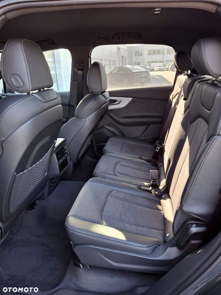 Audi Q7 - 14