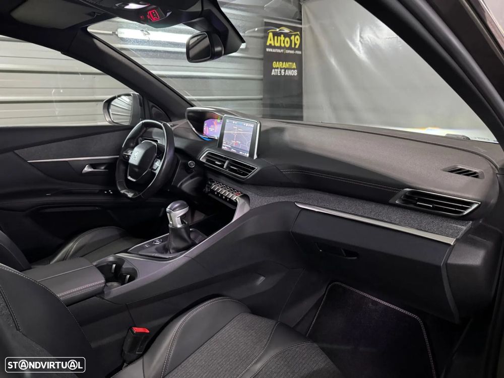 Peugeot 3008 1.2 PureTech GT - 18