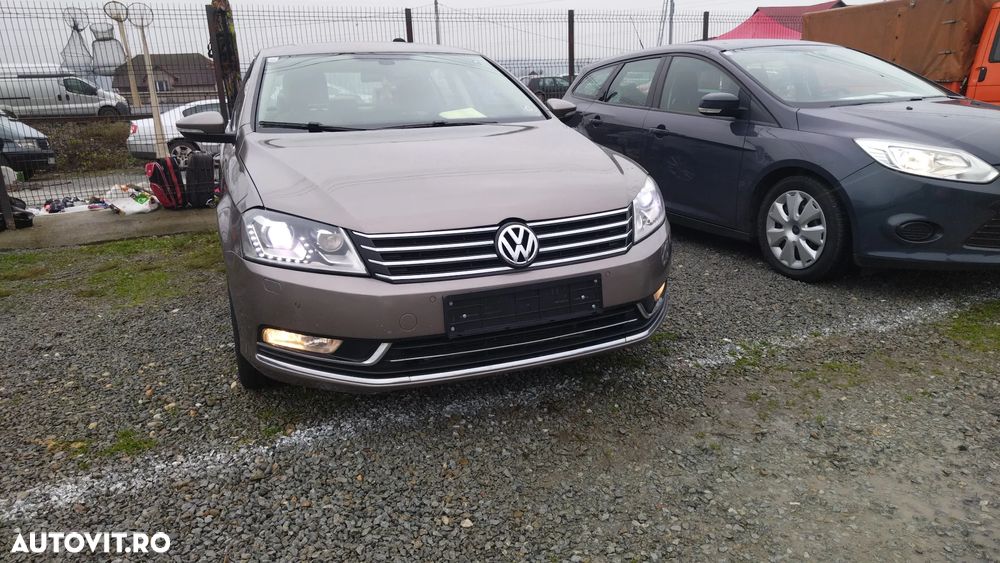 Volkswagen Passat 1.6 TDI BlueMotion Technology Business Edition - 1