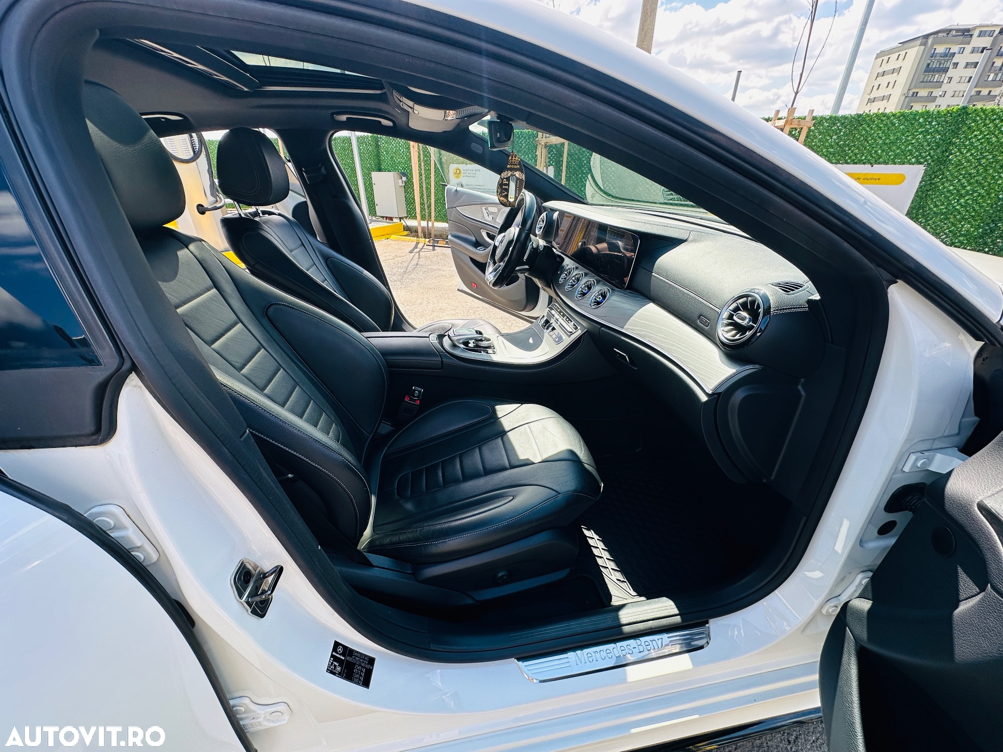 Mercedes-Benz CLS 350 d 4Matic 9G-TRONIC - 18