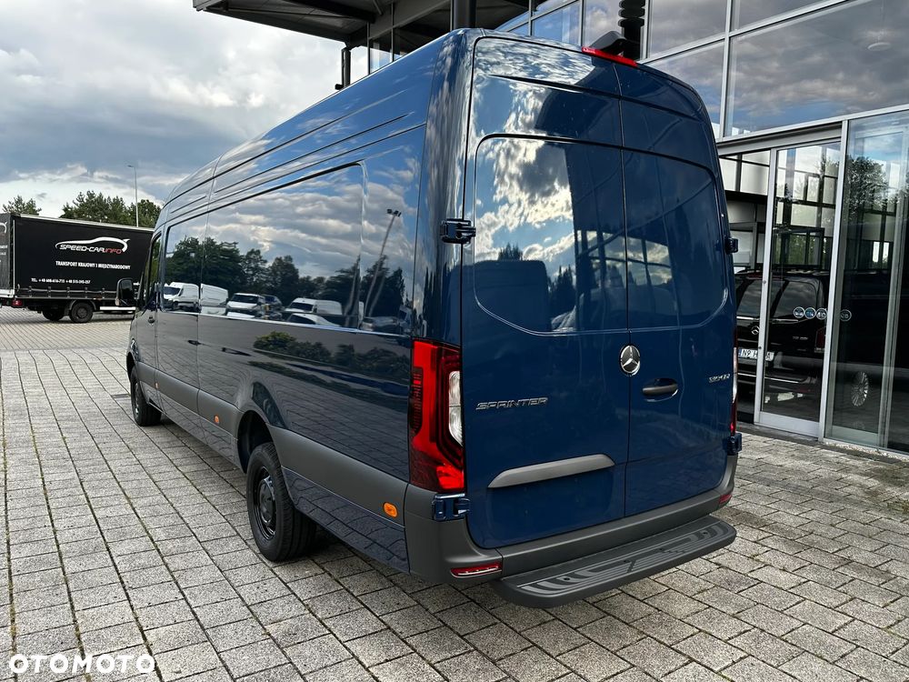Mercedes-Benz Sprinter - 9