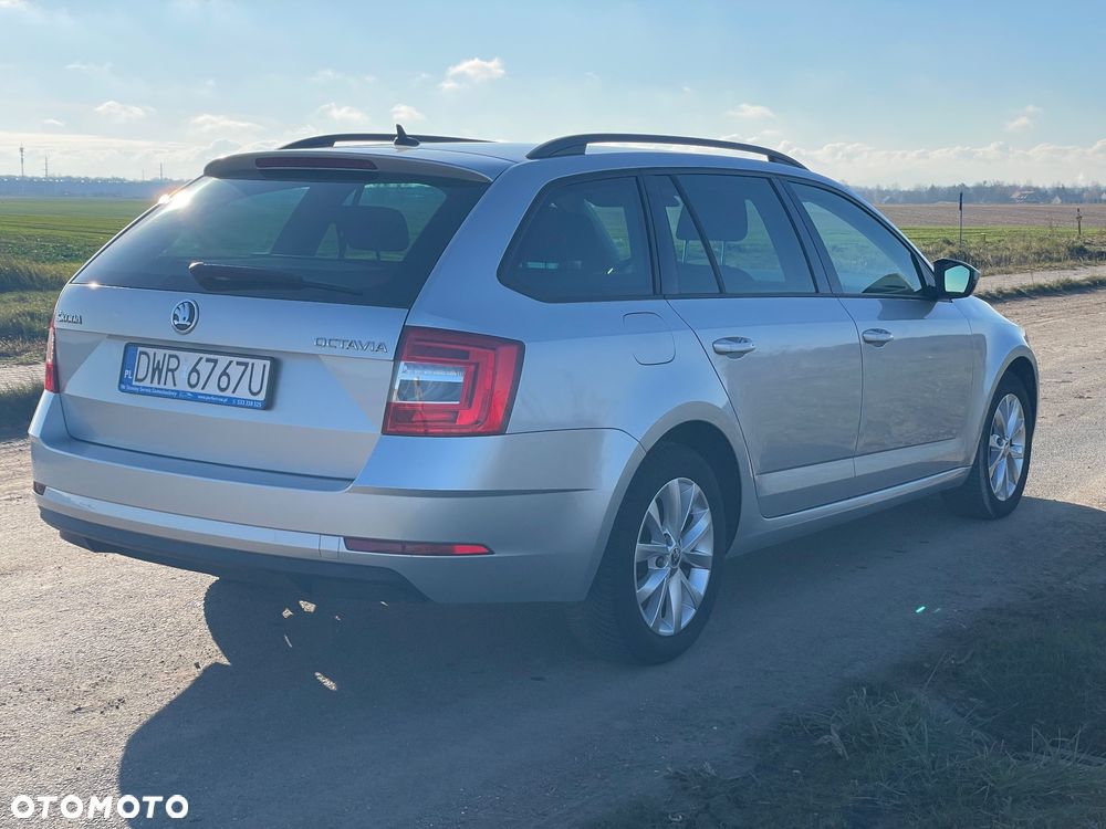 Skoda Octavia - 3