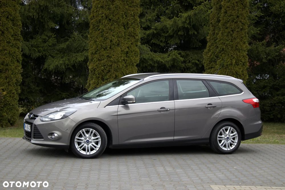 Ford Focus SW 1.6 TDCi DPF S&S Titanium - 4