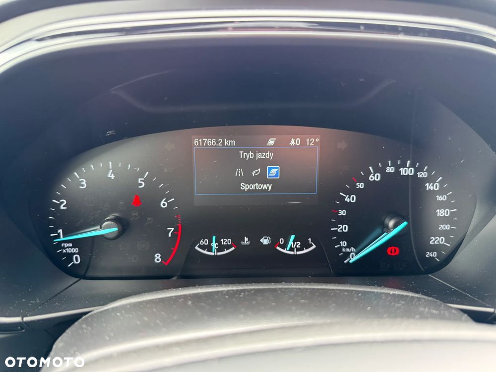 Ford Focus 1.5 EcoBoost ST-Line - 35