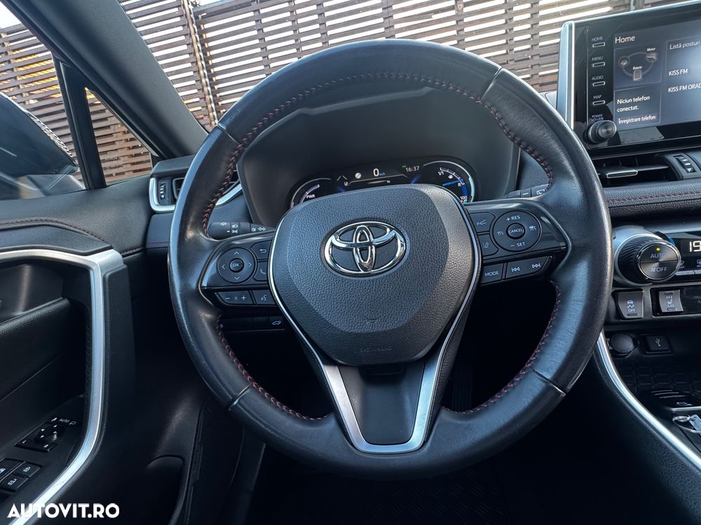 Toyota RAV4 - 26