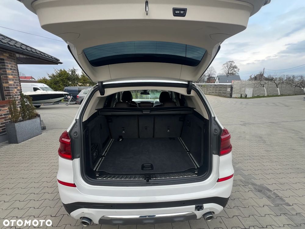 BMW X3 xDrive20d xLine - 15