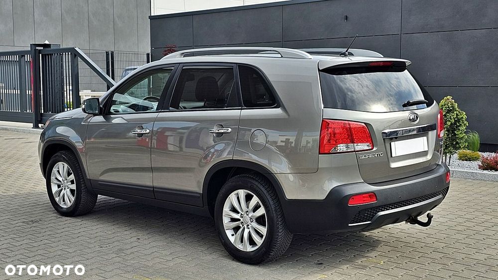 Kia Sorento - 2